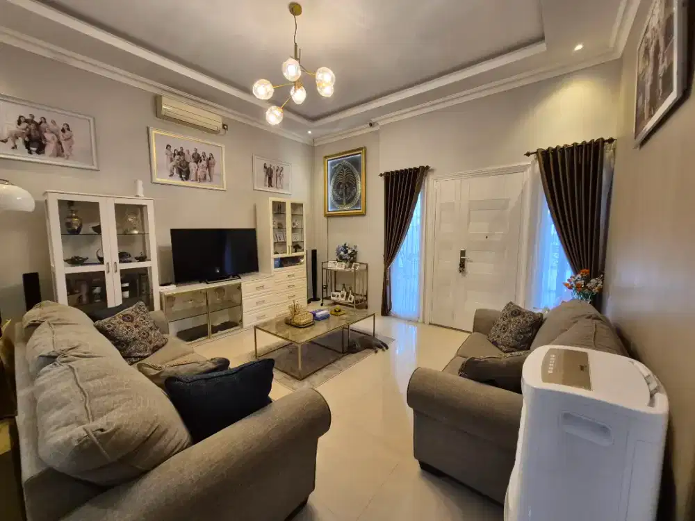 Jual rumah wisma medokan