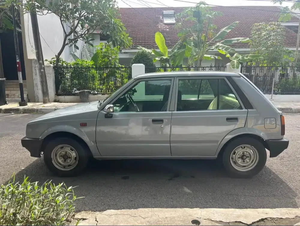 Daihatsu Charade 1984 Bensin