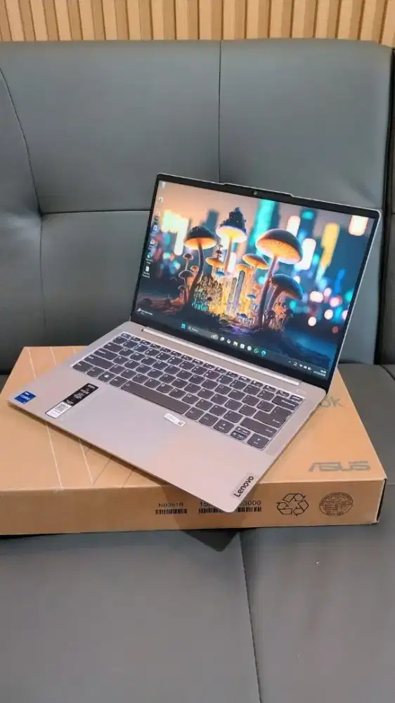 Lenovo Ideapad Slim 5i (core i7 gen 13)
