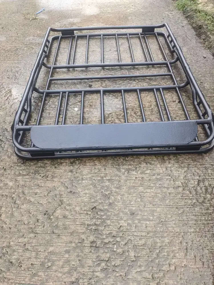 Roof Rack Mobil Besi Kokoh