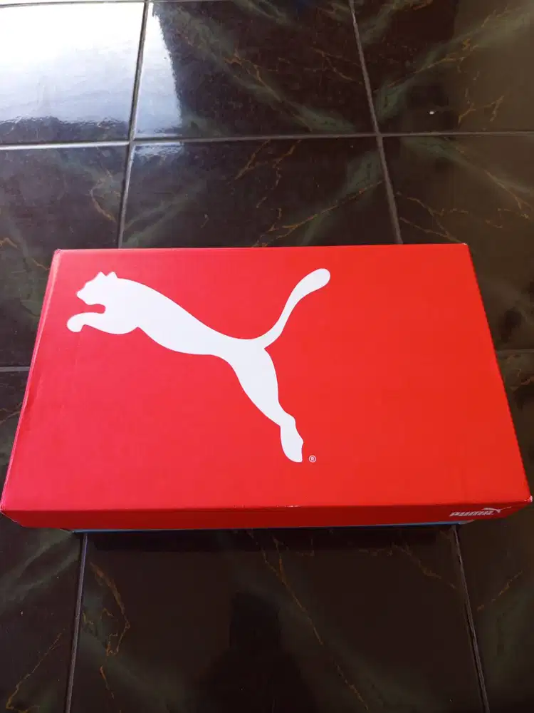 Sepatu Puma Unisex