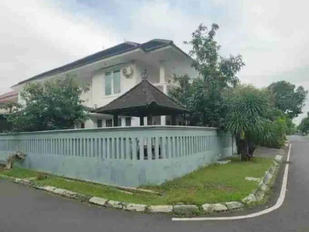 Disewa Rumah Hook Semi Furnished bisa untuk kantor Di Pondok Indah