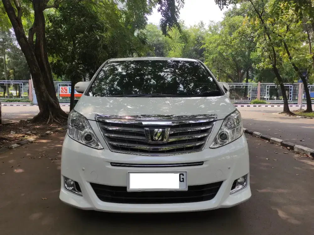 Toyota Alphard Welcab 2.4 at 2012, km. 16.000