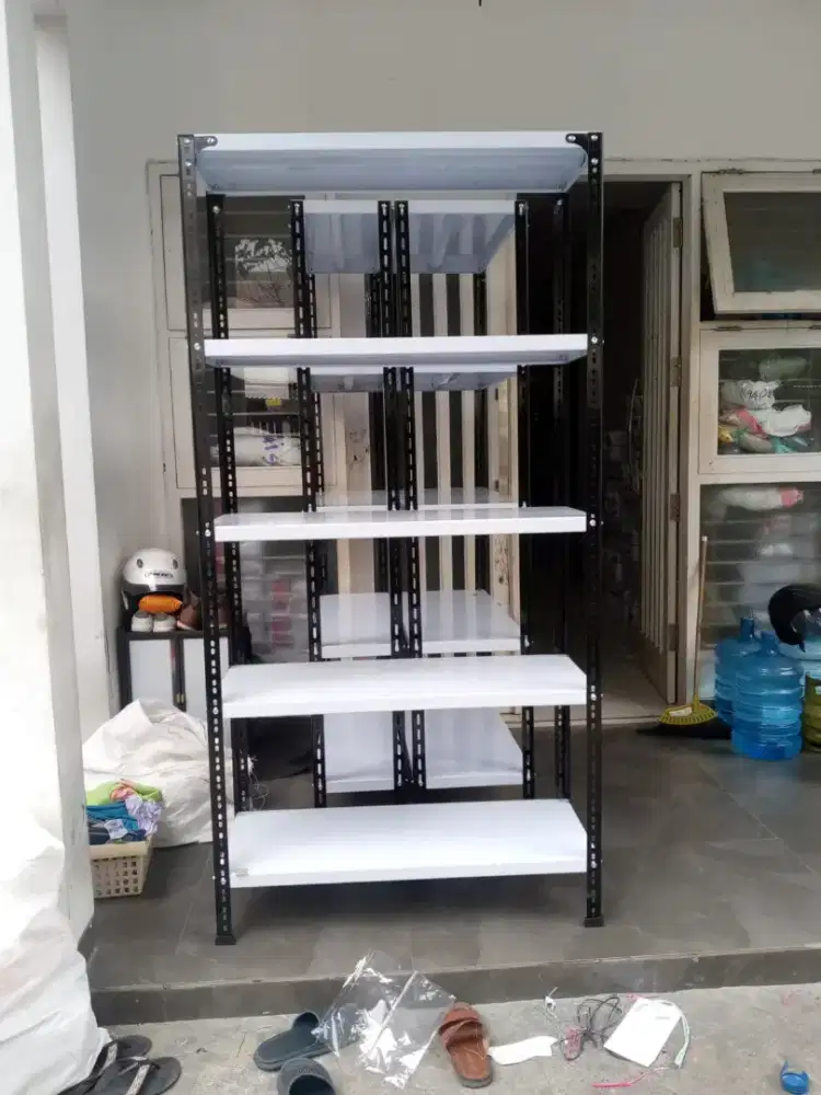 Rak besi rak buku rak serbaguna