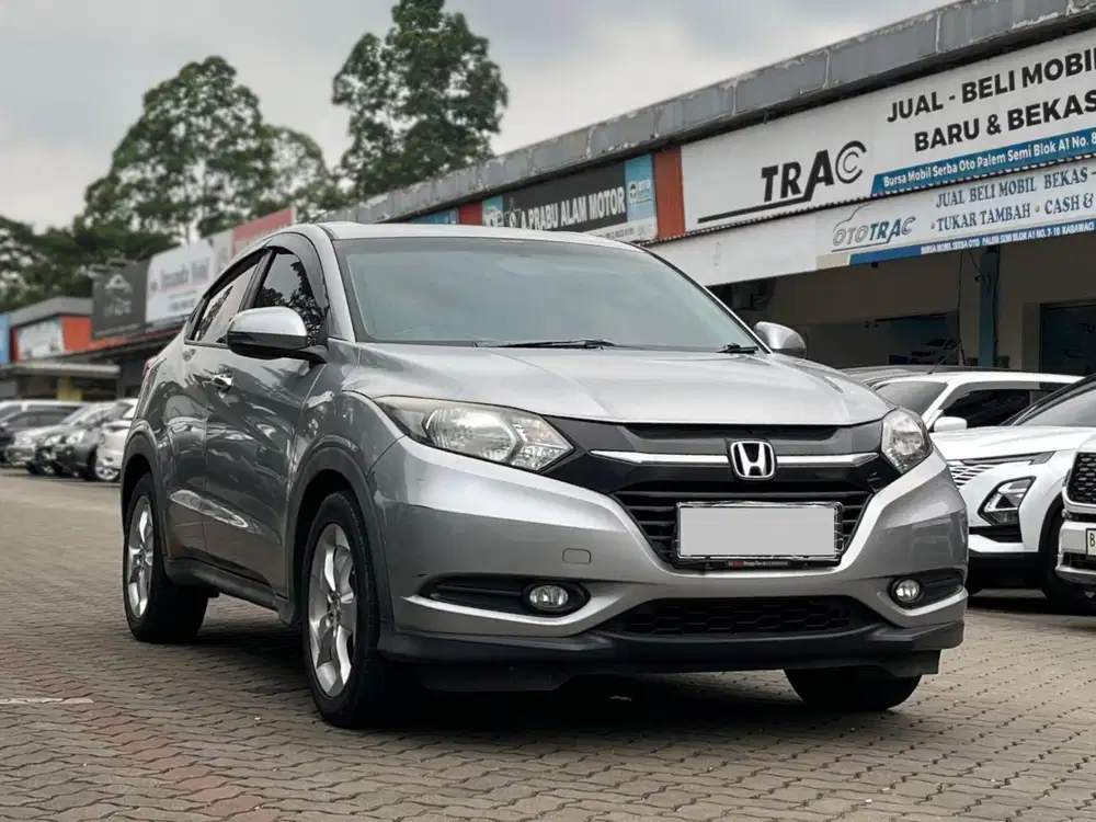 PROMO!! KM ANTIK!! HONDA HRV E CVT AT MATIC 2017 ABU