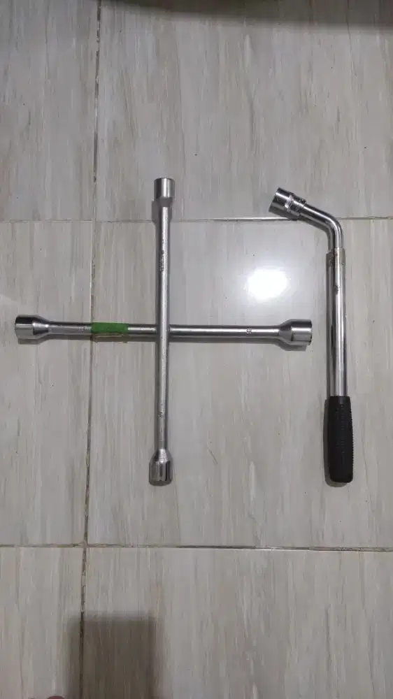 kunci roda palang tekiro dan L