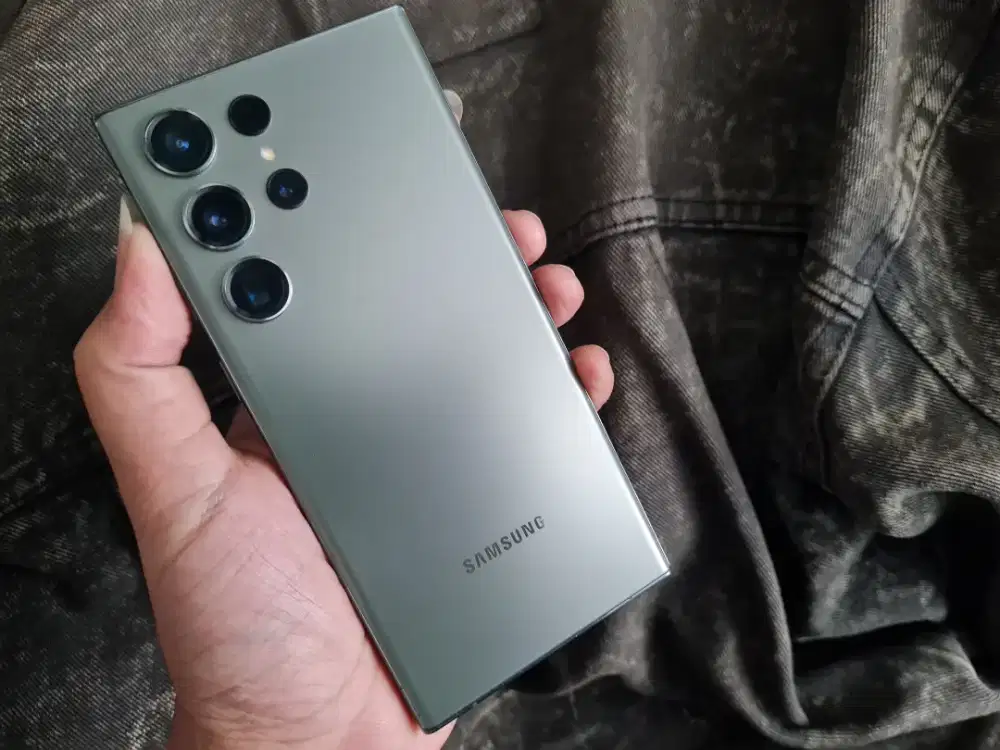 Samsung S23 Ultra Sein ram 12/256gb mulus Hp dan charger