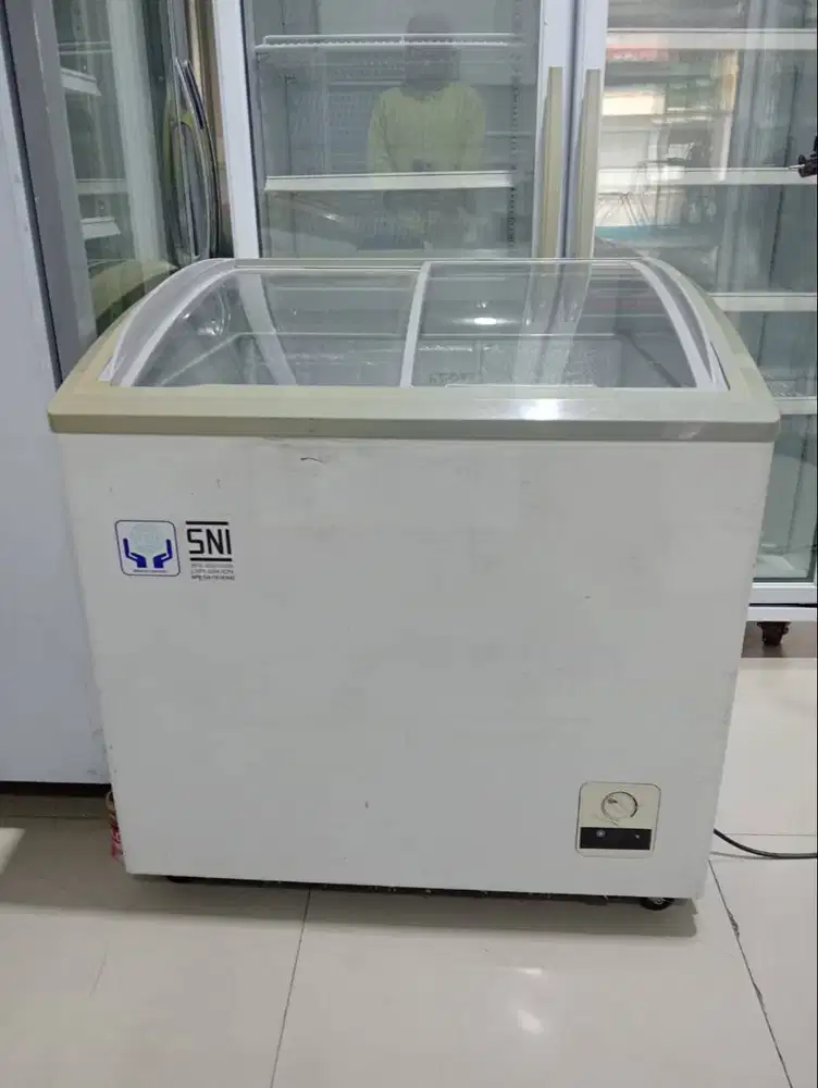 Freezer sleding kaca bekas murah merk RSA 230L normal orisinil