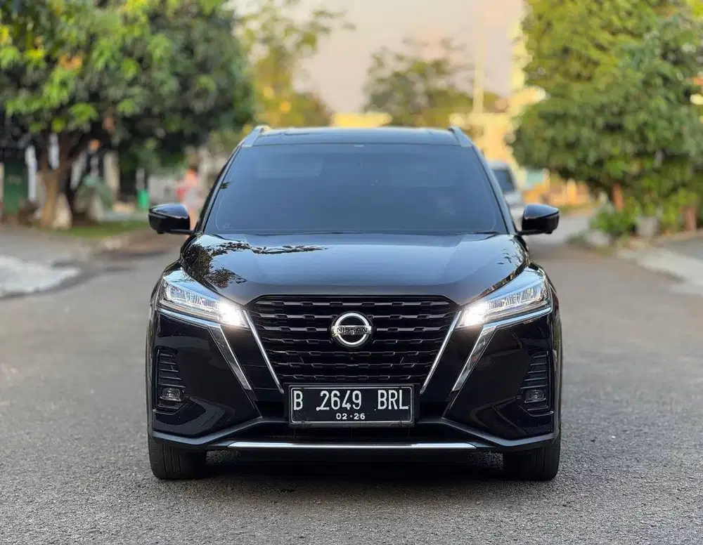 Nissan kick e power at 2020 Hitam