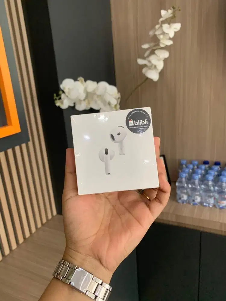 AIRPODS ANC BRAND NEW