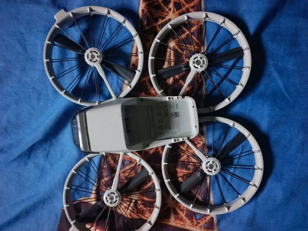 DRONE DIJI FLIP