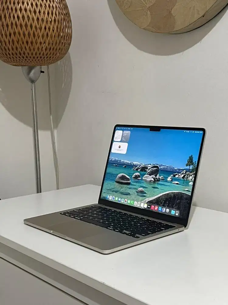 MacBook Air 2024 M3 13 inch 8/256