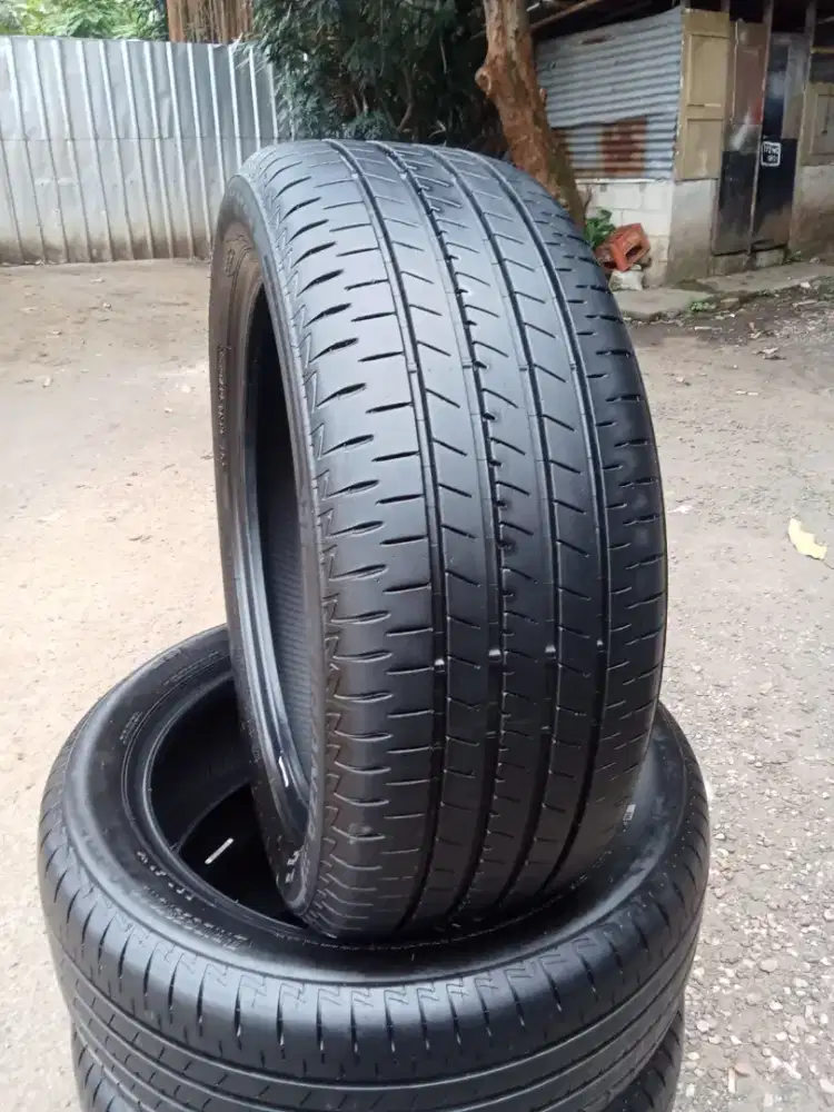 Ban copotan Avanza Veloz 205/50R17