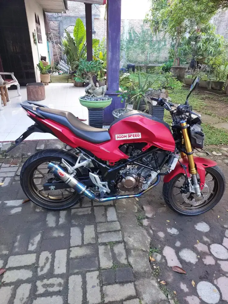 CB150R STREETFIRE 2022