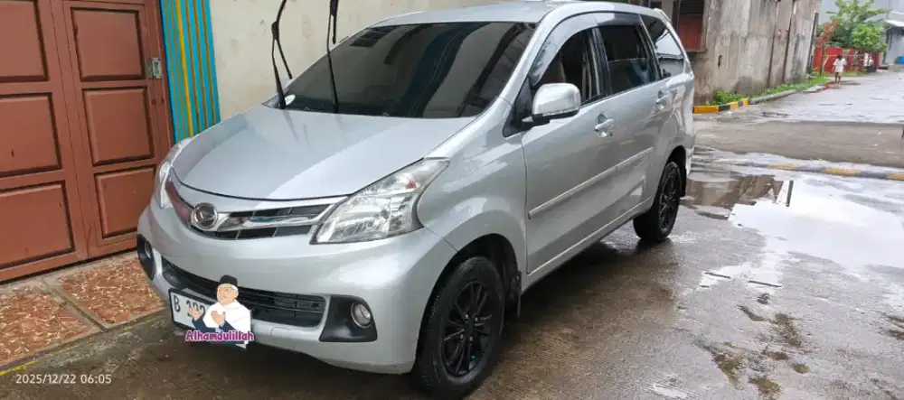 Xenia 1.3 R Deluxe 2012 mulus