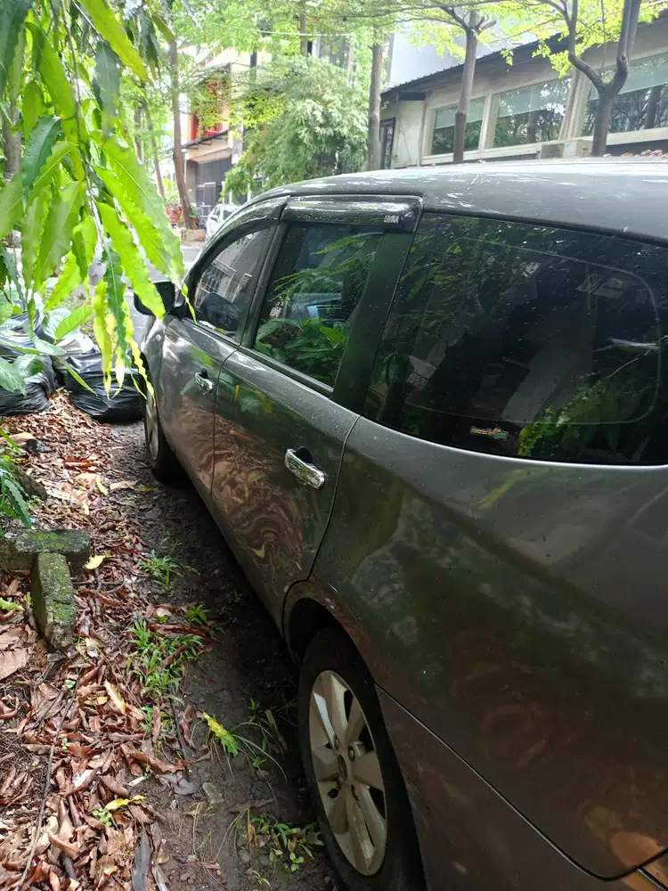 Nissan Livina 2013 Bensin