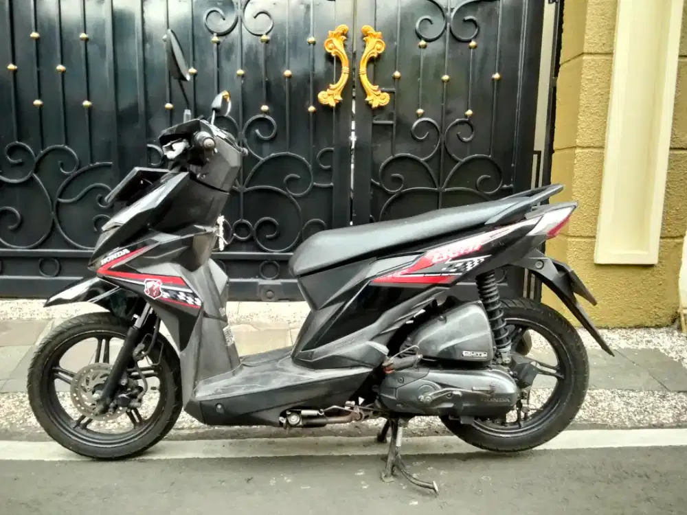 Honda Beat ECO tahun 2018 surat surat komplit