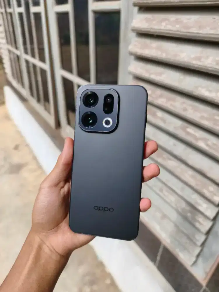 Flagship Murah! OPPO Find X9 12/256GB - Kondisi Mulus & Ngebut