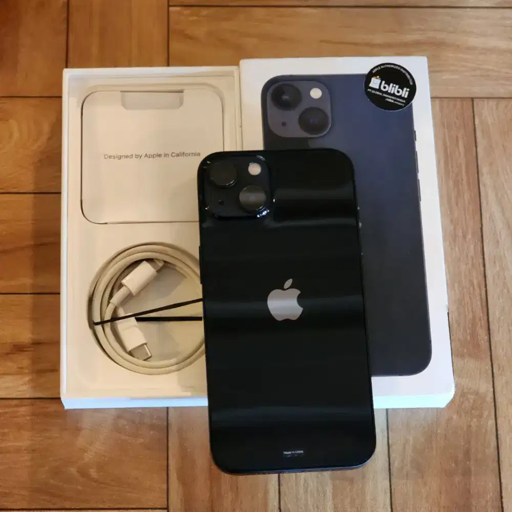 Iphone 13 128gb midnight garansi resmi blibli agustus 2026