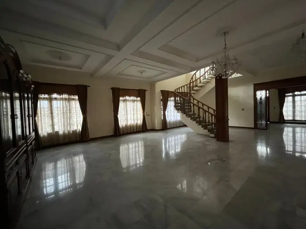 Rumah Bagus Besar di Kelapa Gading Jakarta Utara