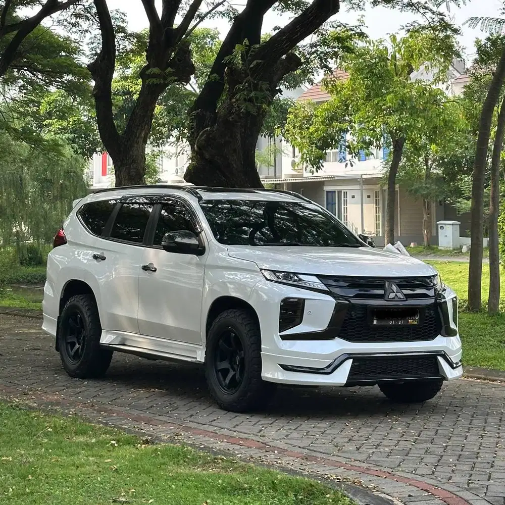 MITSUBISHI PAJERO SPORT 4X2 AT 2022 LIKE NEW LUAR DALAM