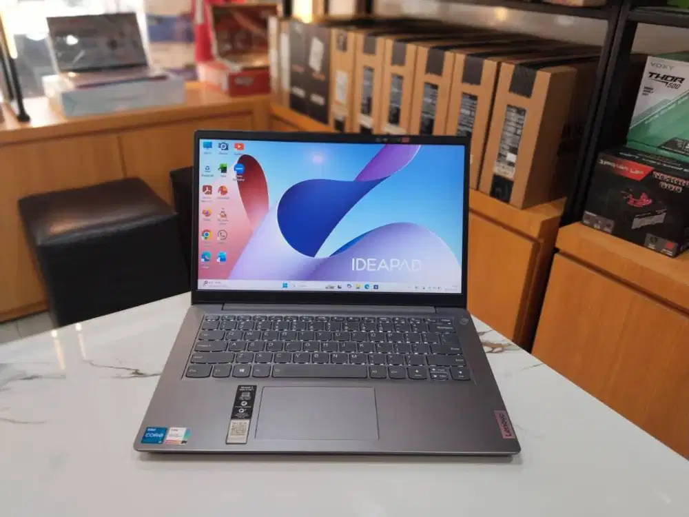 LENOVO IDEAPAD SLIM 3 14 ITL6 CORE I5-1135G7/RAM 8GB/SSD 512GB/14 INCH