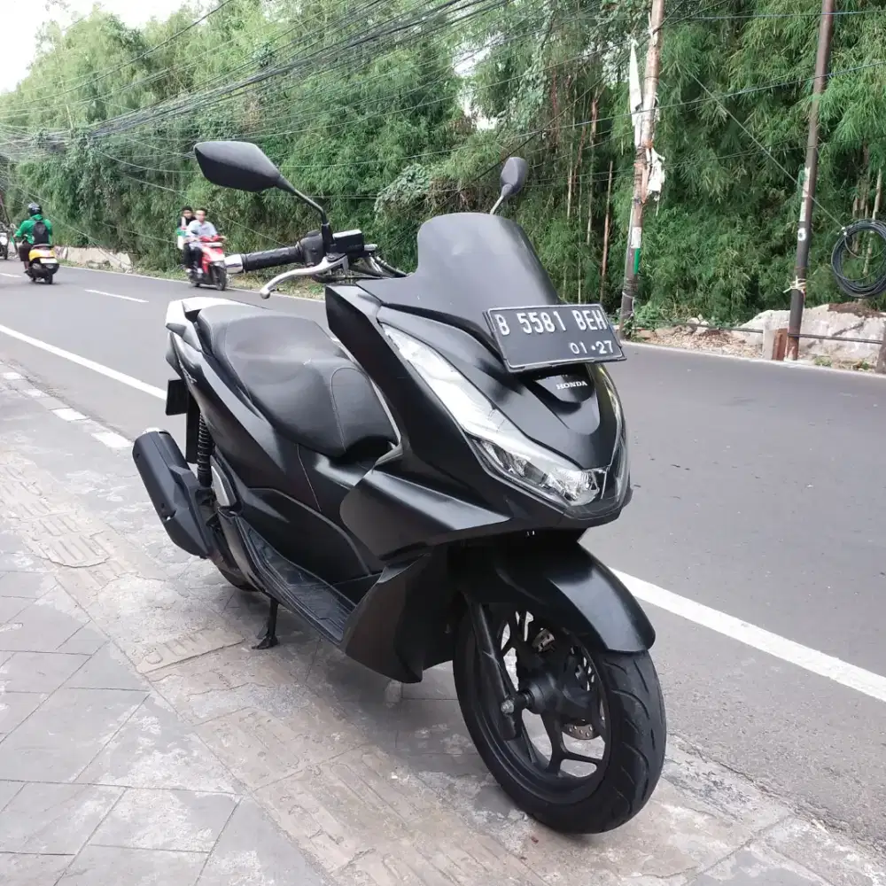 Honda PCX 160 non ABS 2022 Orisinil Gress Bagus