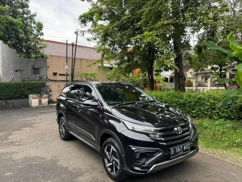 {km 30rb} Toyota Rush Gr Sport At 2021