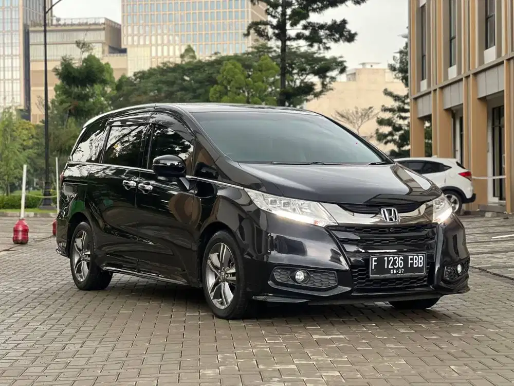 [LOW KM] Honda Odyssey 2.4 Prestige AT 2017