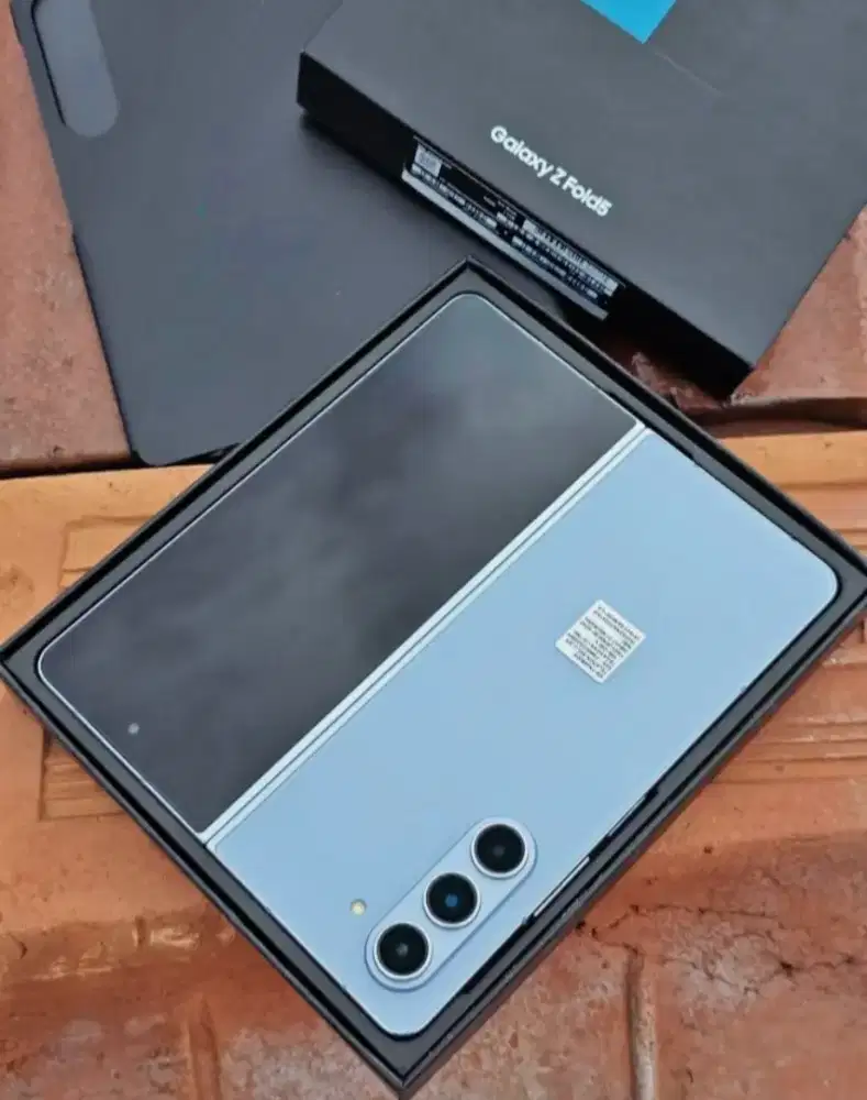 samsung Z fold 5 12/256gb mulus lengkap no minus