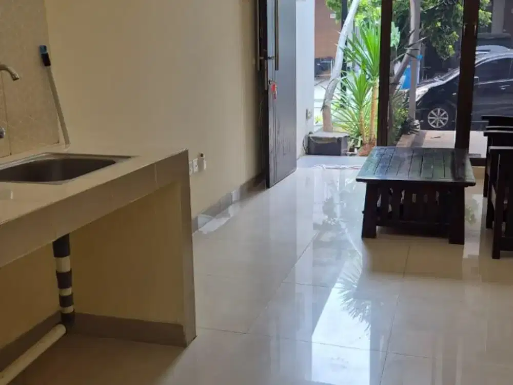 Rumah Minimalis Modern Tipe Mezanine di Cluster Shinano Cakung Jakarta Timur - Siap Huni