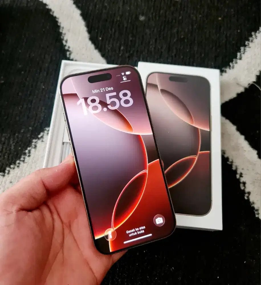 Iphone 16 Pro 5G Dissert Titanium Ibox resmi