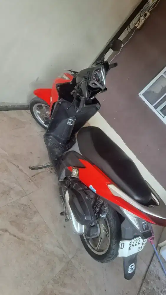 Vario 2014 125cc warna merah