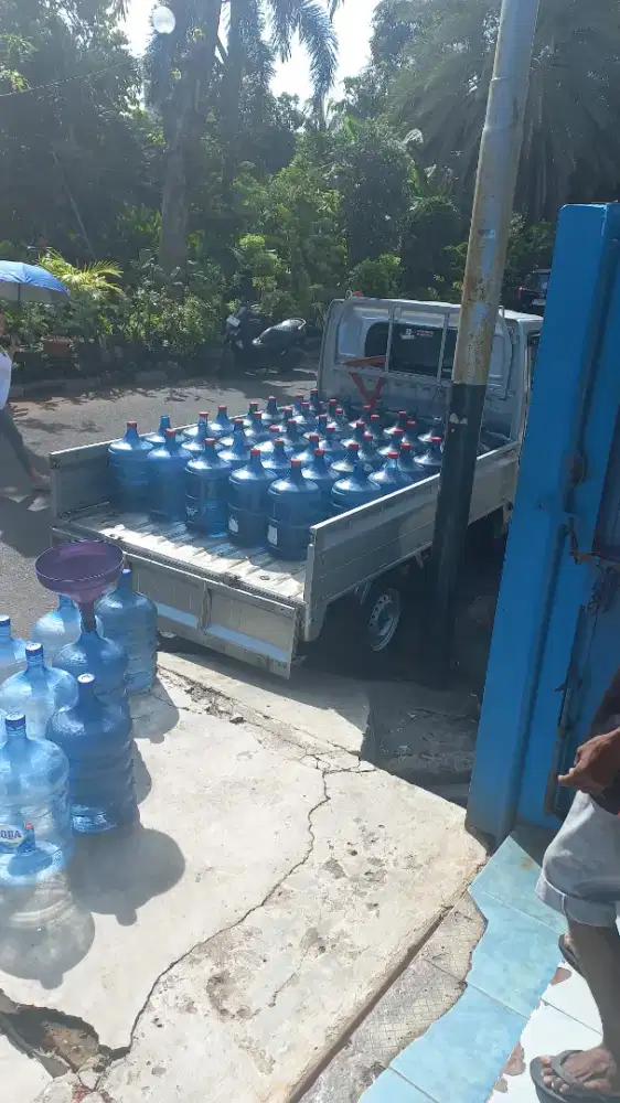 Di butuhkan di toko isi ulang air minum