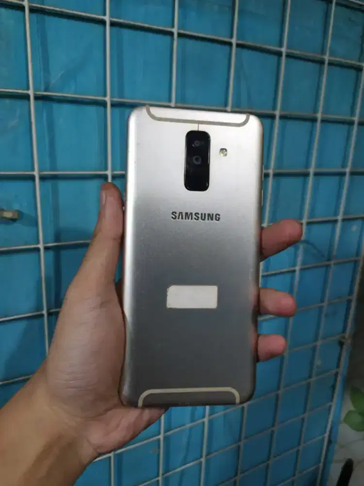 Samsung A6+ batangan