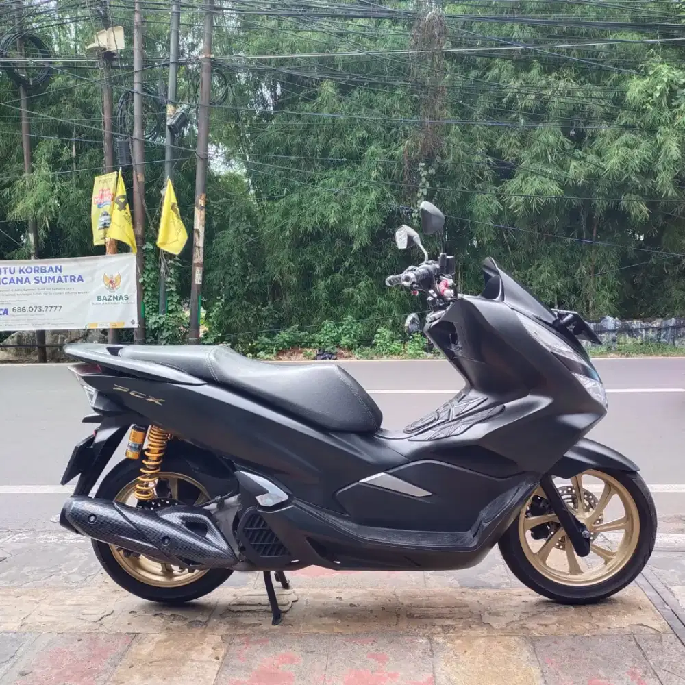 Honda PCX Non ABS 2020 Orisinil Bagus lengkap