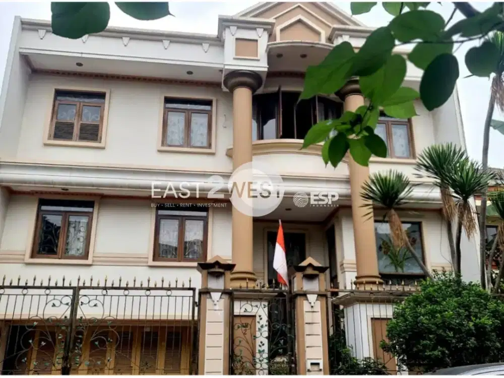 Rumah Puspita Loka Ekstension BSD City Tangerang Selatan Dijual Murah Lokasi Strategis Unit Terawat