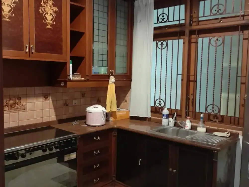 Dijual Cepat Rumah di Pondok Indah Jakarta Selatan