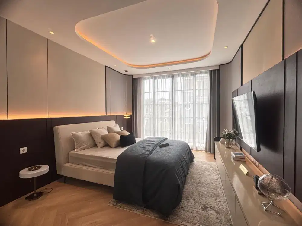 Dijual Rumah Baru Modern Classic Bukit Podomoro 3 Lantai, 4 Kamar Tidur, Fasilitas Club House Premium, Bebas Banjir, bisa KPR, Jakarta Timur