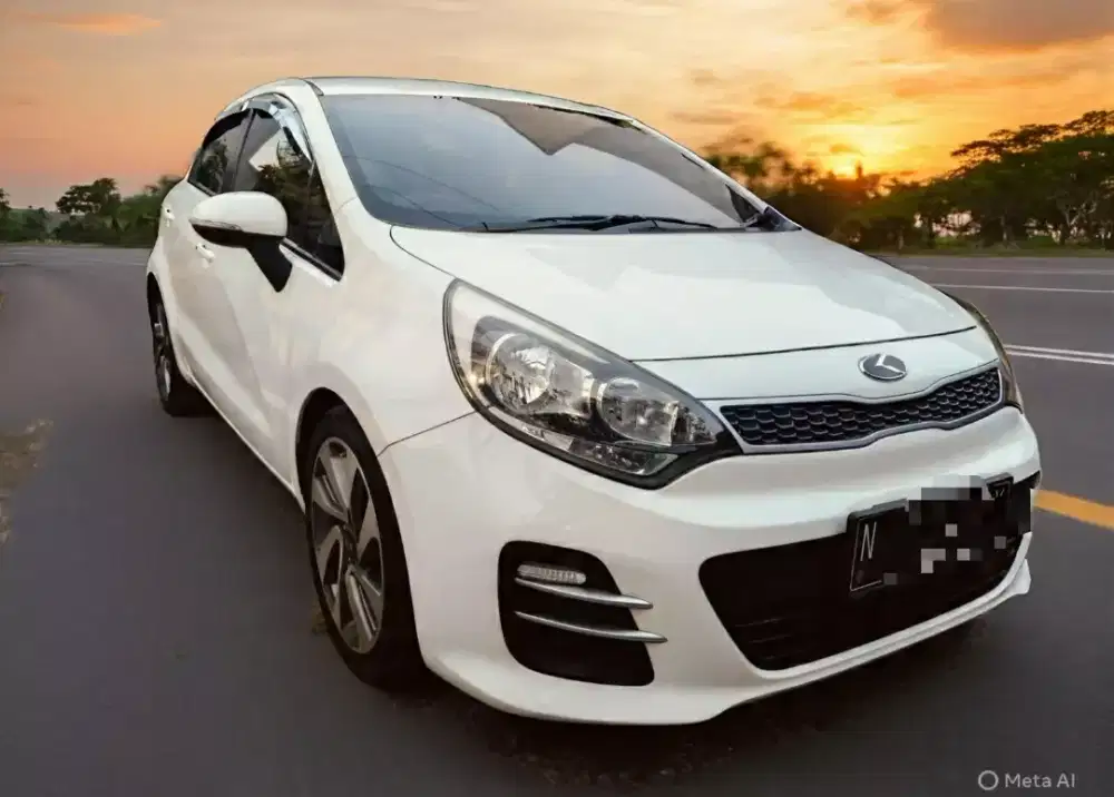 KIA Rio Platinum 1.4L AT(Langka)
Tipe tertinggi facelift