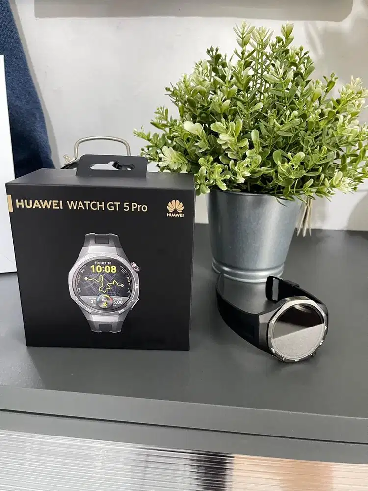 Huawei watch Gt 5 pro nego
