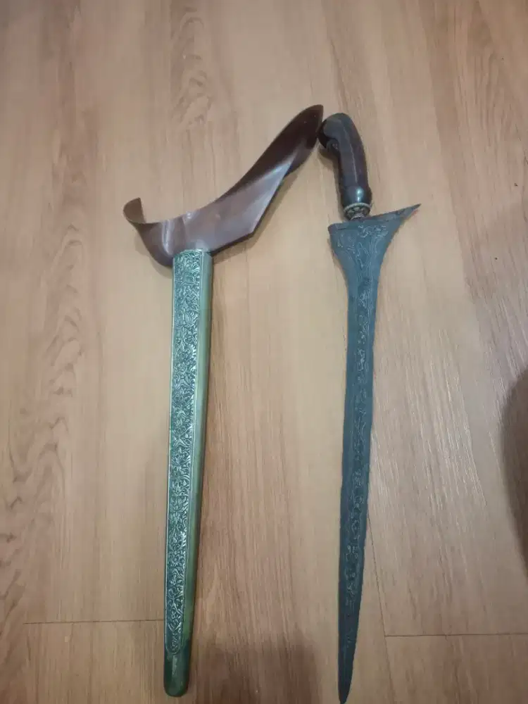 Keris istimewa pusaka barang antik