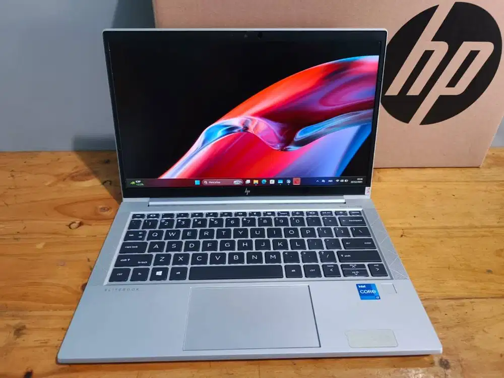 HP EliteBook 830 G8 i7-1165G7 16/512GB Iris Xe FHD Backlight