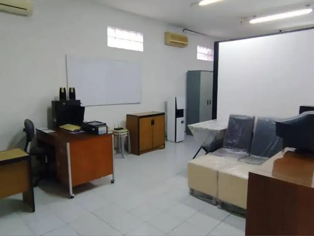 Dijual Ruko siap pakai 3,5Lt strartegis di Kwitang Raya,Senen,Jakpus