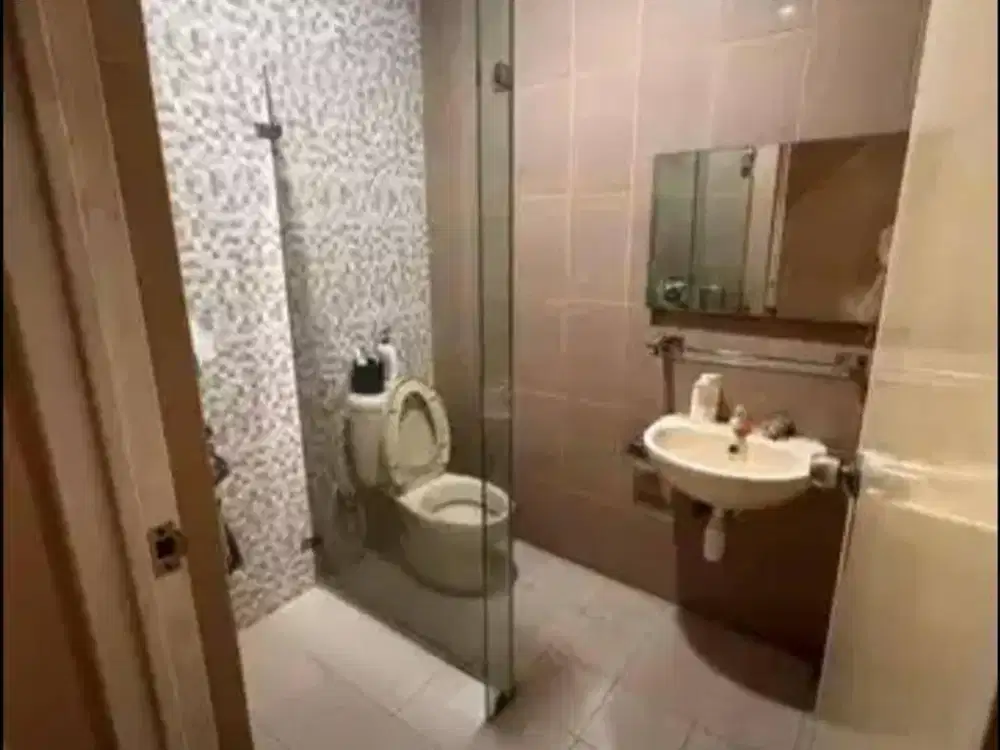 Disewa Rumah 2Lt siap huni di Sunter Jaya,Jakut