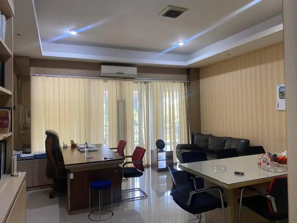 Dijual Ruko di Central Park Garden Shopping Arcade, Jkt Barat