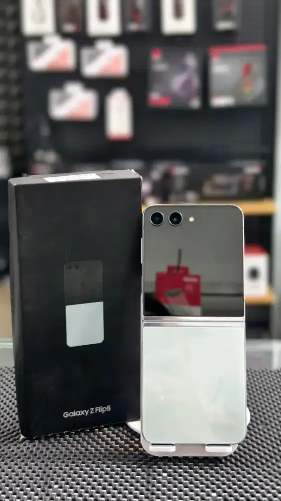 Samsung Galaxy Z Flip 5 8/256