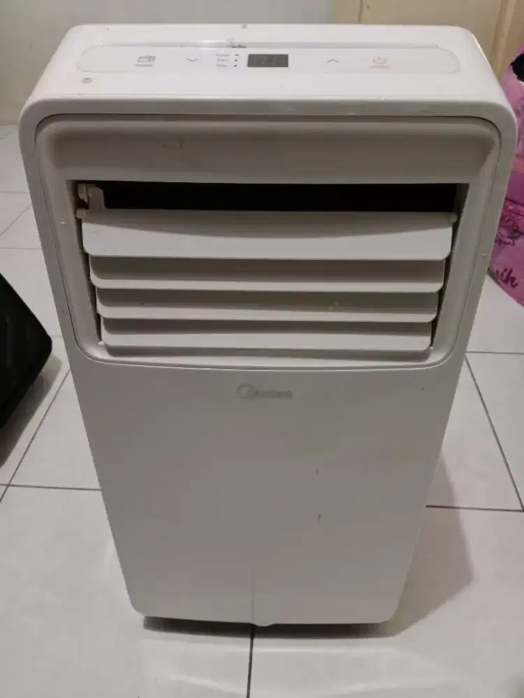 JUAL MURAH AC PORTABLE MIDEA 1/2 PK