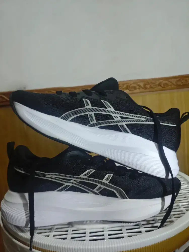 SEPATU ASICS GEL BLACK