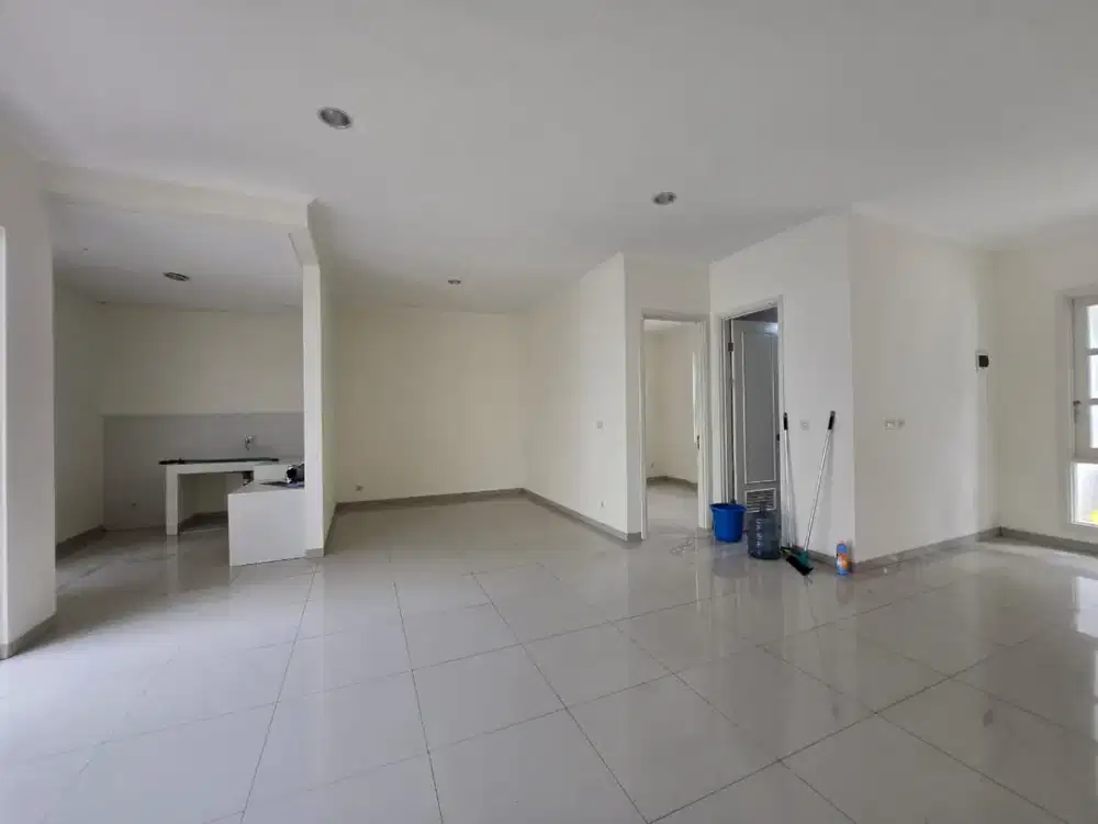 Rumah Baru di Suvarna Sutera Kondisi Rapih Terawat Siap Huni